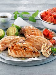 Grillet kyllingfilet med vannmelonsalat
