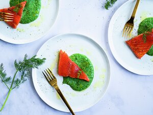 Lettgravet ørret med spinatkrem