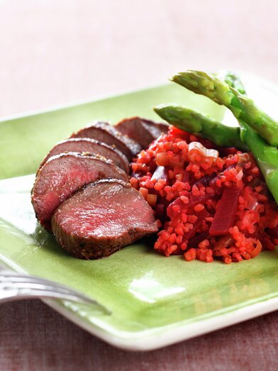 Lammefilet med rødbetebulgur