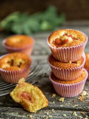 Muffins med rabarbra