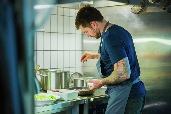 Greske apostolos famir