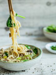 Rask og digg nudelsuppe