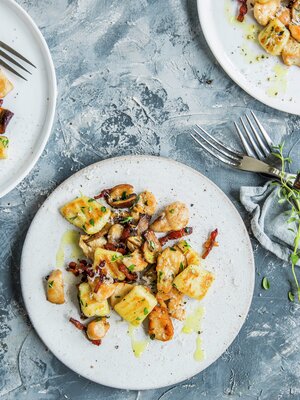 Gnocchi med kylling og bacon