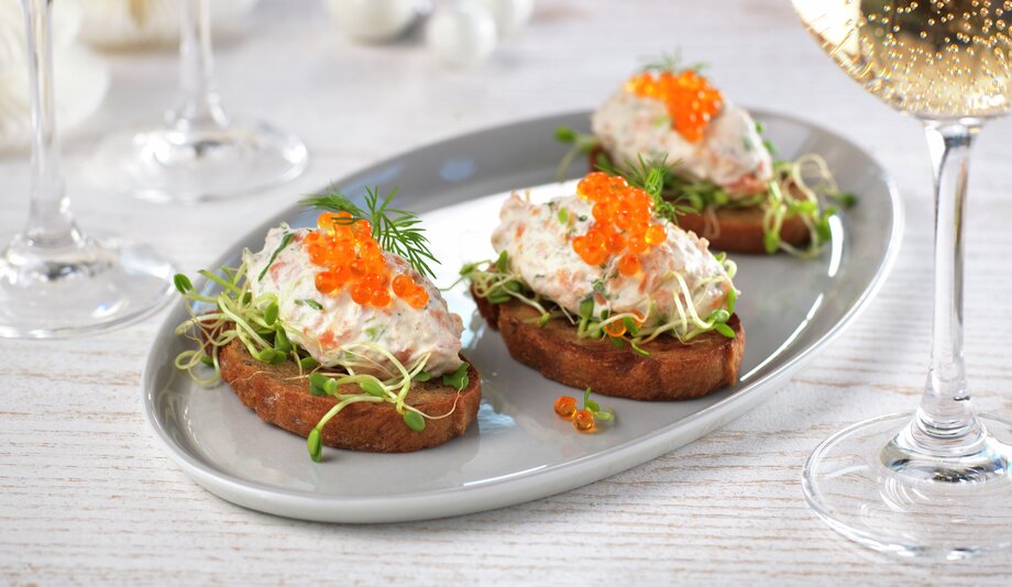 Bruschetta med røkelakskrem