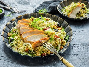 Bulgursalat med kyllingfilet