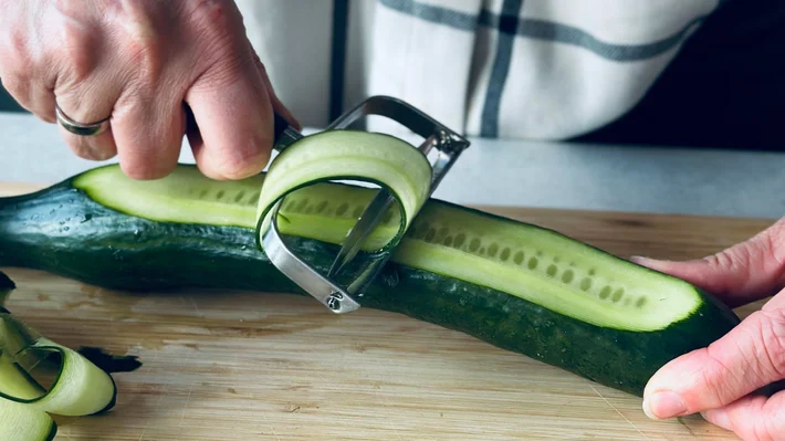 Trinnbilder egg- og tunfisksalat