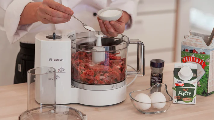 Reinsdyrkaker i kremet viltsaus 3a