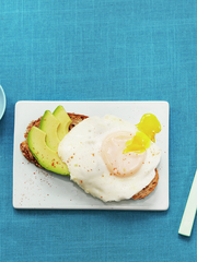 Raske egg med avokado