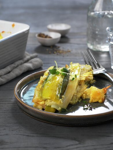 Ostegratinert purreløk