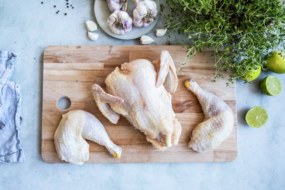 Oppdeling av hel kylling