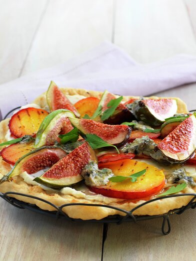 Dessertpizza med fiken og blåmuggost