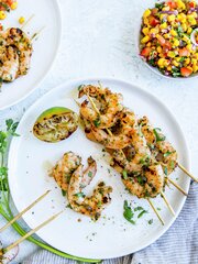 Grillet scampi med maissalsa