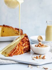 Eplekake med vaniljesaus