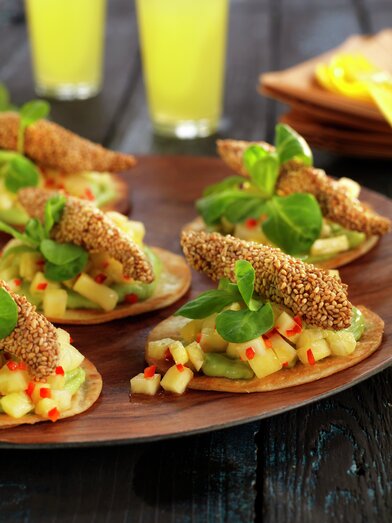 Tostadas med sesampanert kylling