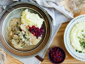 Kremet finnbiff med potetmos