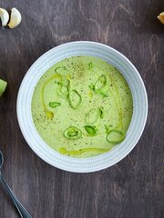 Enkel potet- og purreløksuppe