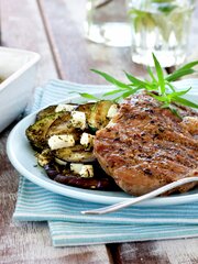 Entrecôte med aubergine- og squashform