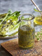 Valmuefrø- og honningvinaigrette
