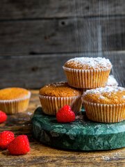 Muffins med squash og bringebær