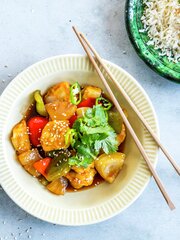 Wok med kylling og sursøt saus