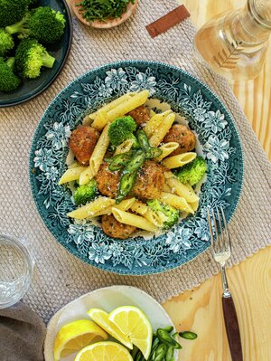 Pasta med kjøttboller