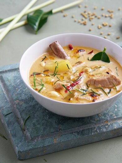 Massaman curry med svin