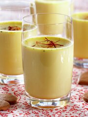 Panna cotta med safran