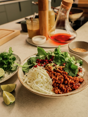 Asiatisk bowl med kjøttdeig