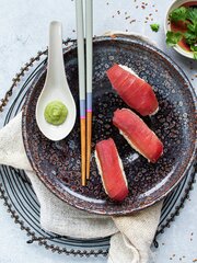 Nigiri med tunfisk