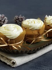 Kryddercupcakes med kremosttopping