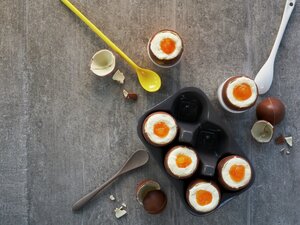 Kinderegg fylt med ostekake